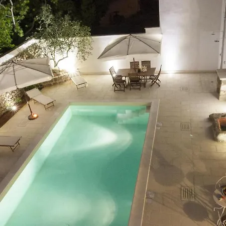 شقة Luxury Courtyard Pool *